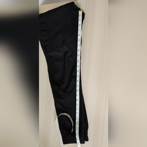 Carhartt Men's Force Cross Flex Jogger Scrubs Small. NWOT - Picture 10 of 13